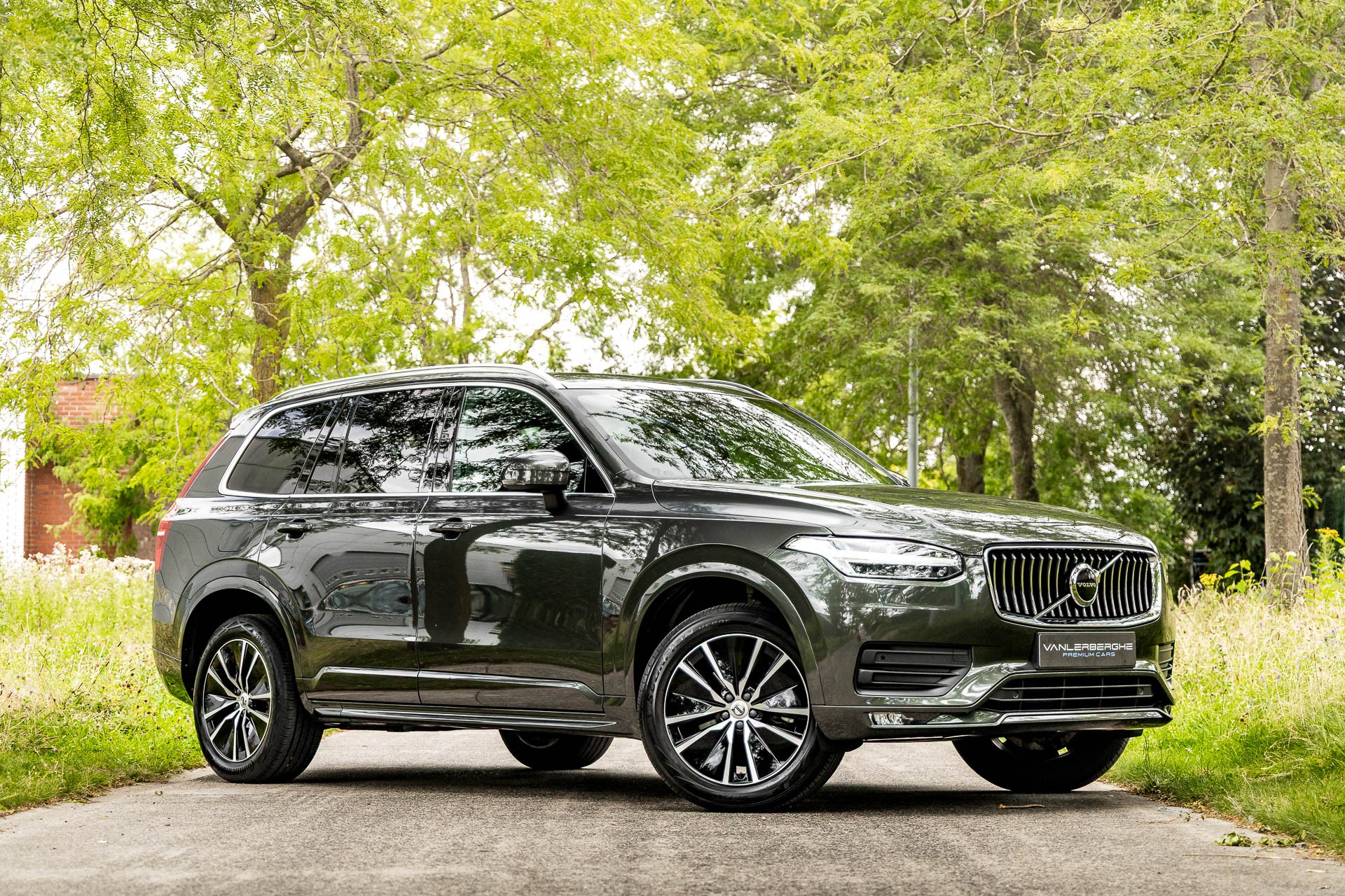 Volvo XC90 B5