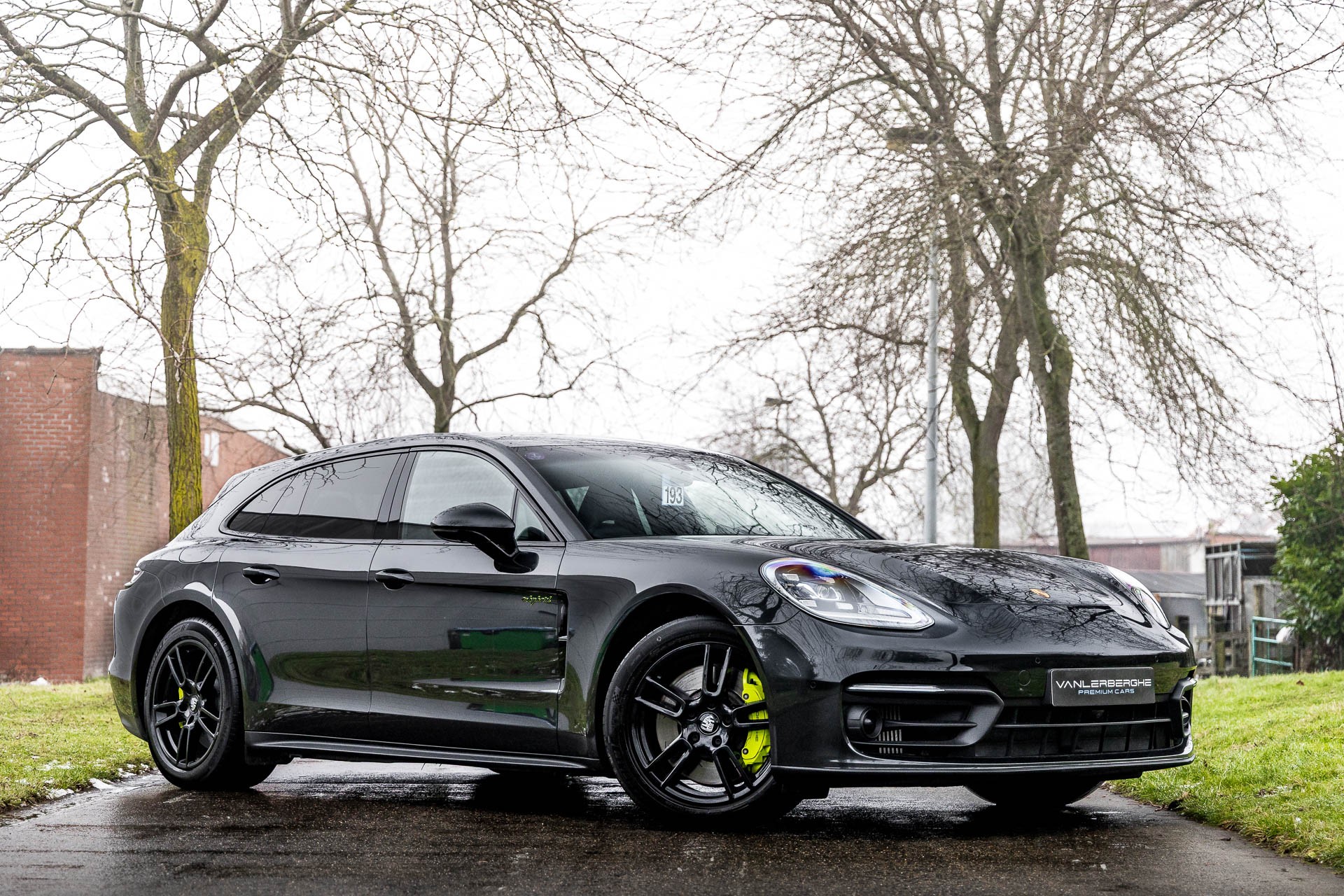 Porsche Panamera 4 E-Hybrid