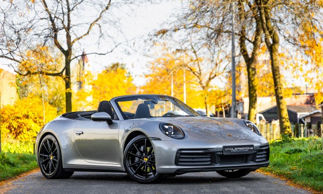 Porsche 992