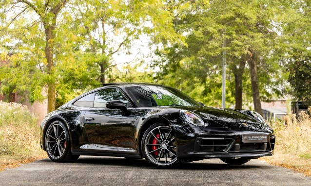 Porsche 992 4S Coupé