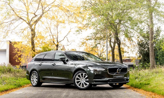 Volvo V90 D3 Momentum PRO